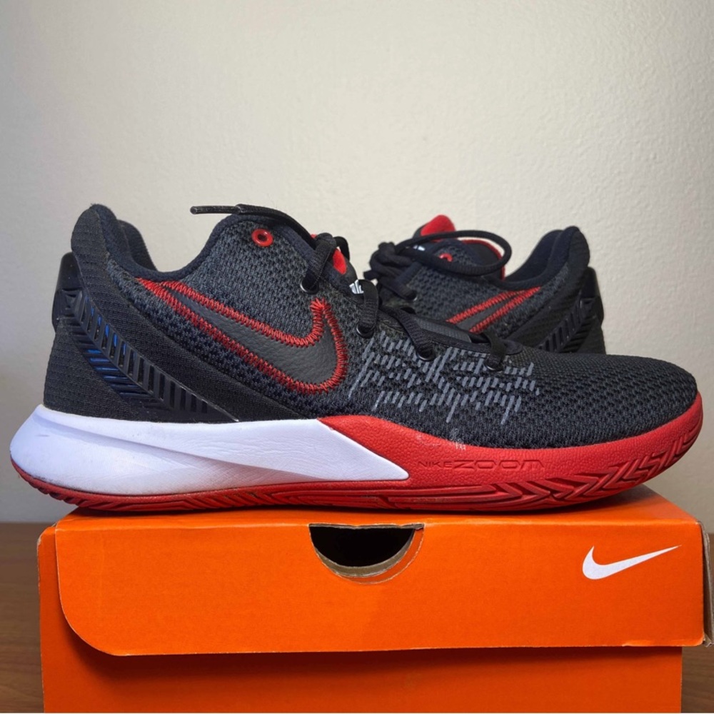 Kyrie Flytrap Ii - image 1